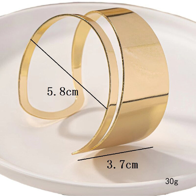 Hollowed-out Irregular Bracelet For Women