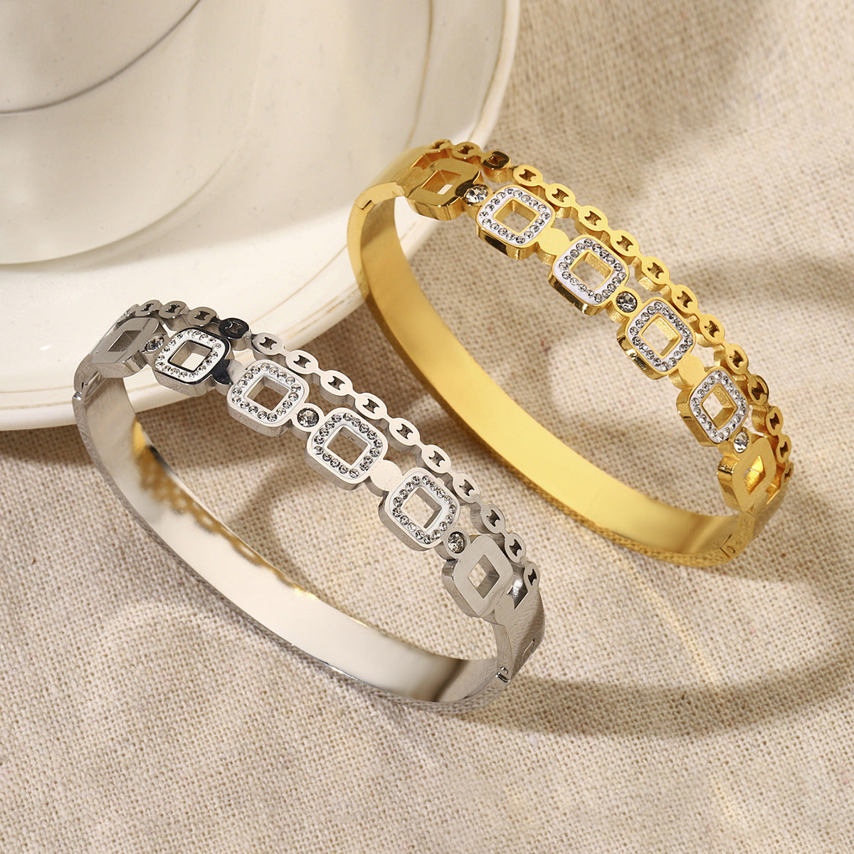 Stainless Steel Electroplated Bracelet For Women